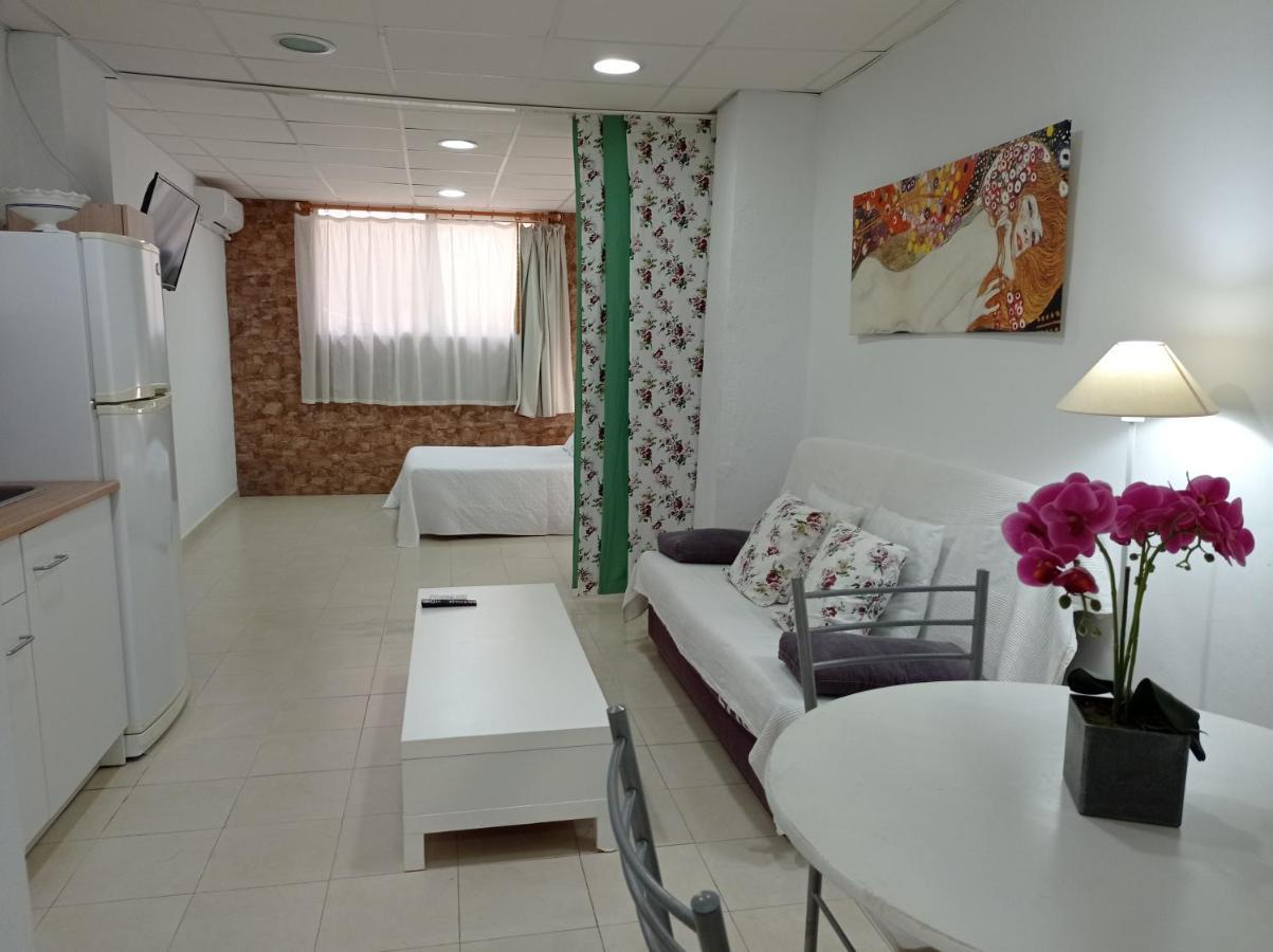 Estudio céntrico en Águilas Exterior foto